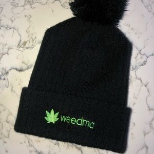 WeedMD Cannabis Pom Pom Beanie/Toque